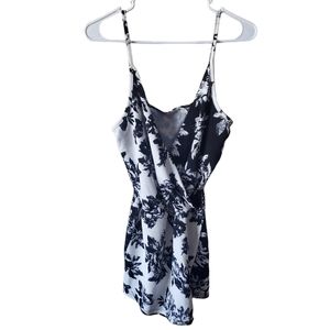 KIMCHI BLUE | Black & White Spaghetti Strap Floral Romper | Small